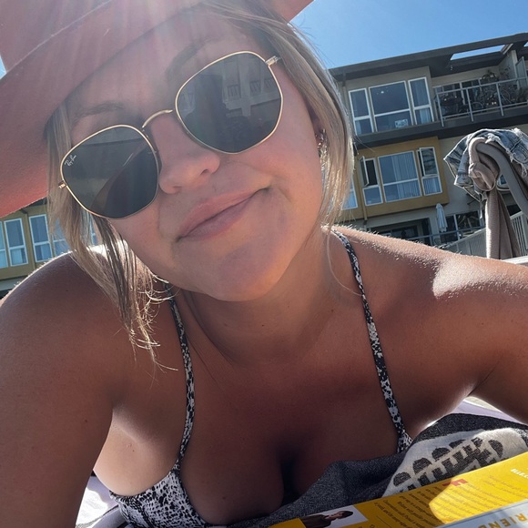 Meet your Posher, Julia - Picture 5 of 11